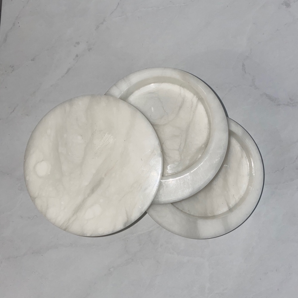 Genuine Volterra Carved White Alabaster Trinket Dish With Swivel Top